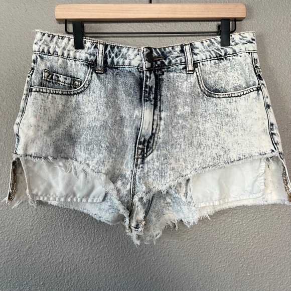 BDG Acid Wash High-Rise Lou Denim Hi-Low Shortie Cut Off Distressed Shorts 32 - Picture 5 of 9